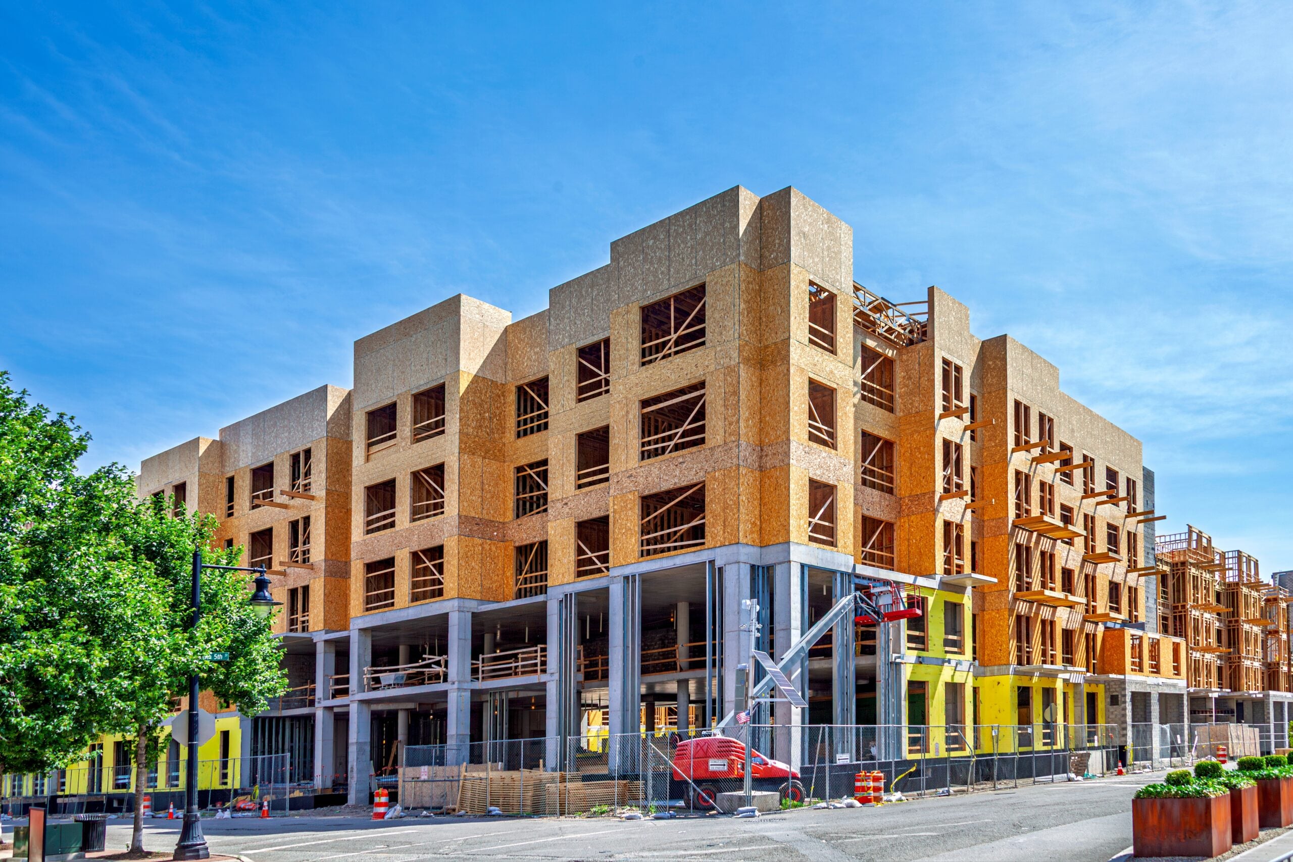 Construction,Framing,In,Wood,,Buildings,And,Houses